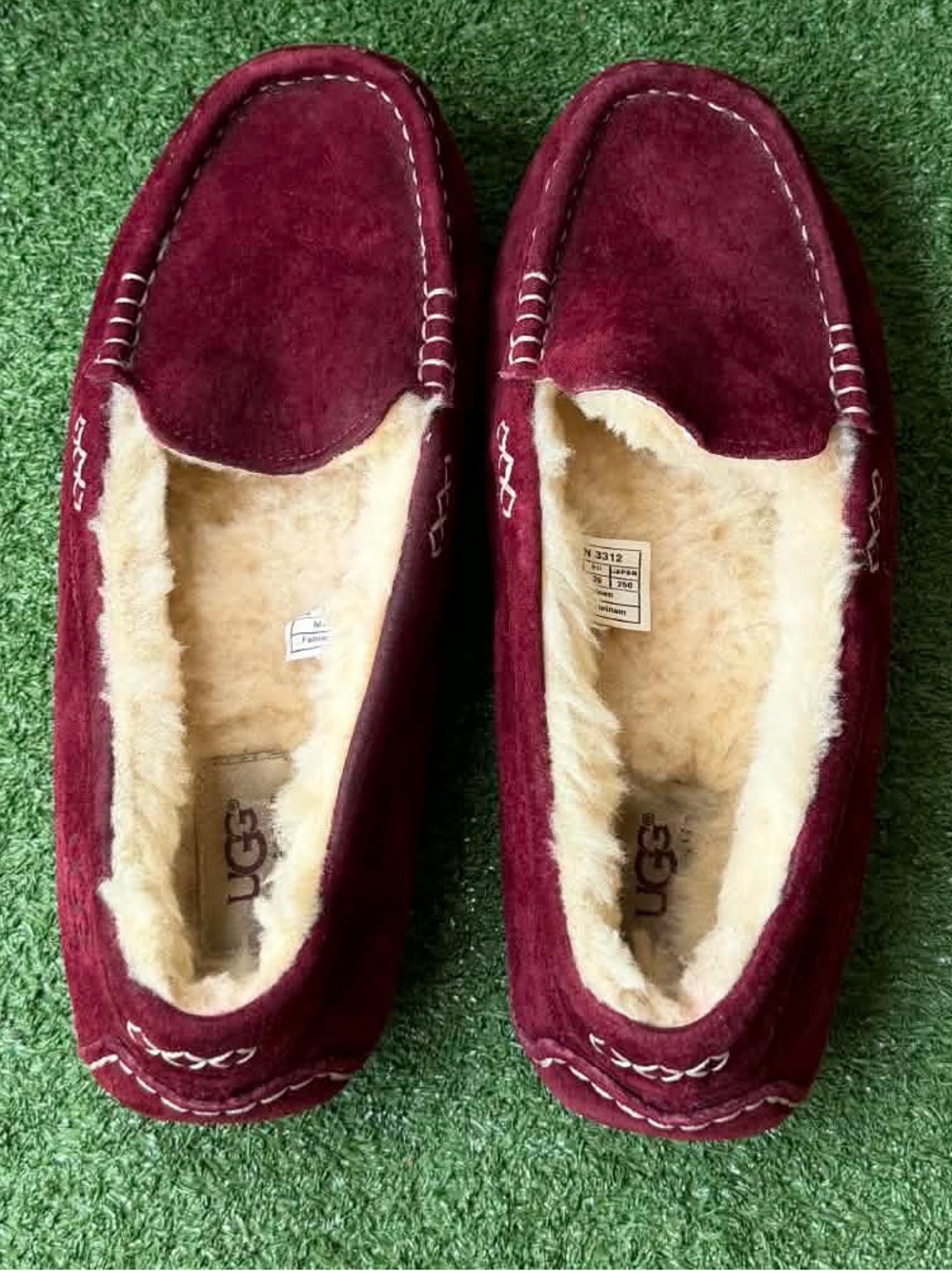 UGG Ansley Mocassin Rich Burgundy Suede Upper Women's Slippers